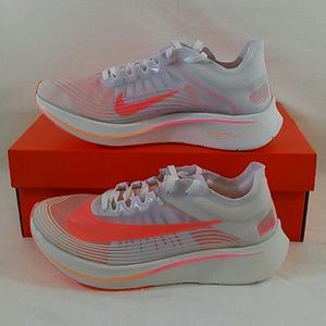 NEW Women's Nike Zoom Fly SP Running Shoes